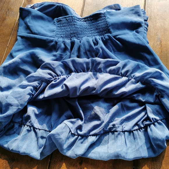 Y2K Throwback! Strapless Tulle Top - Picture 4 of 9